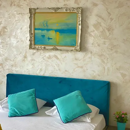Apartment Nikolas Summerland Apartments Mamaia