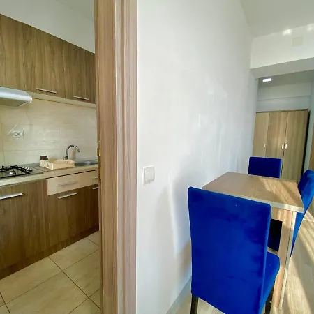 Nikolas Summerland Apartments Apartmán *